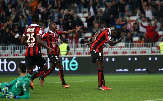 inchino balotelli