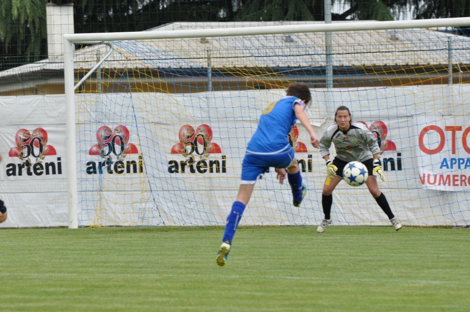photo1