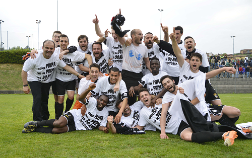villanovese festeggia
